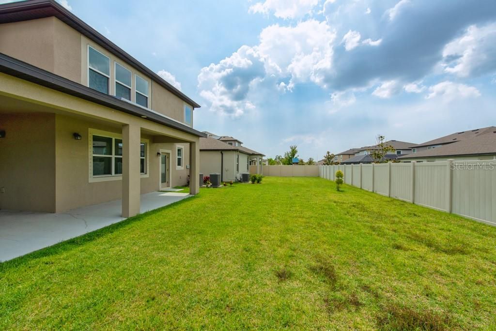 Active With Contract: $525,000 (5 beds, 3 baths, 3552 Square Feet)