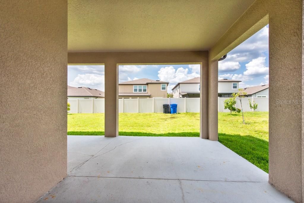 Active With Contract: $525,000 (5 beds, 3 baths, 3552 Square Feet)