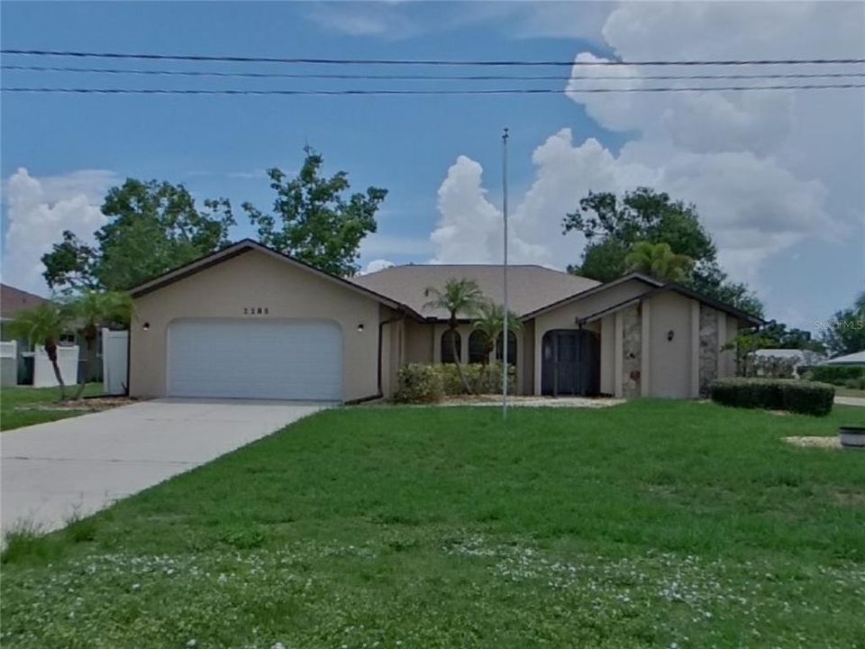 最近租的: $2,539 (3 贝兹, 2 浴室, 2047 平方英尺)