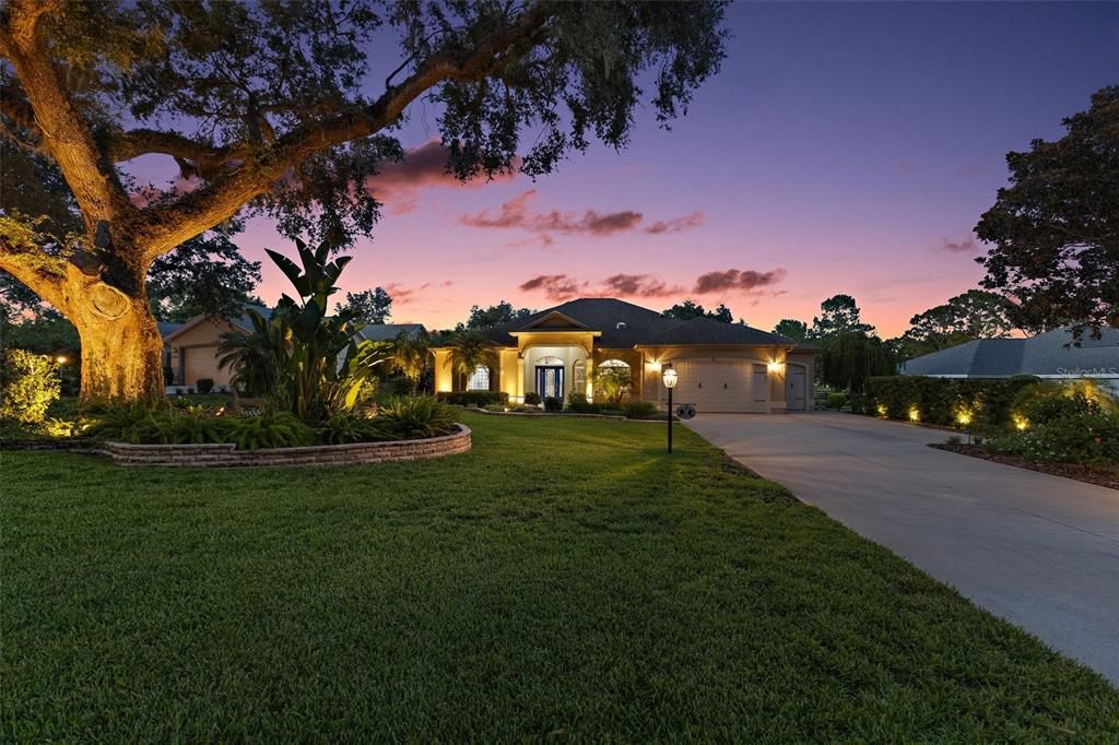 Recently Sold: $1,150,000 (3 beds, 2 baths, 2713 Square Feet)