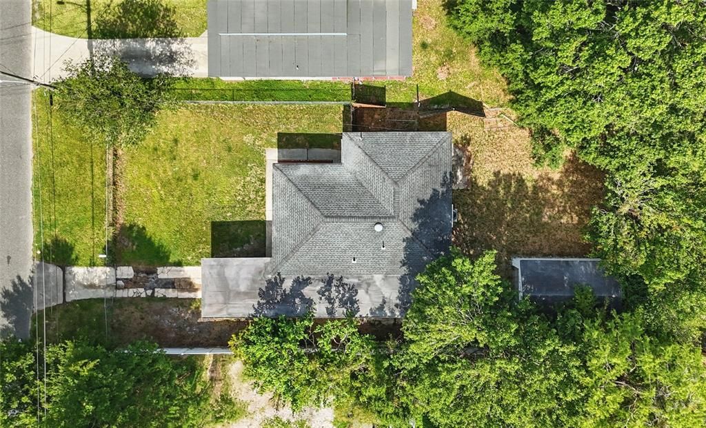 На продажу: $184,500 (2 спален, 1 ванн, 1166 Квадратных фут)