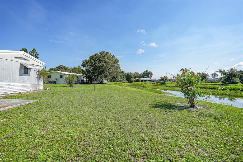 待售: $82,000 (2 贝兹, 2 浴室, 843 平方英尺)