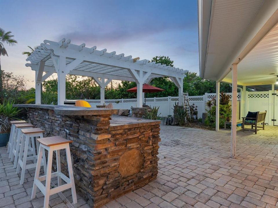 Active With Contract: $1,200,000 (3 beds, 2 baths, 2090 Square Feet)