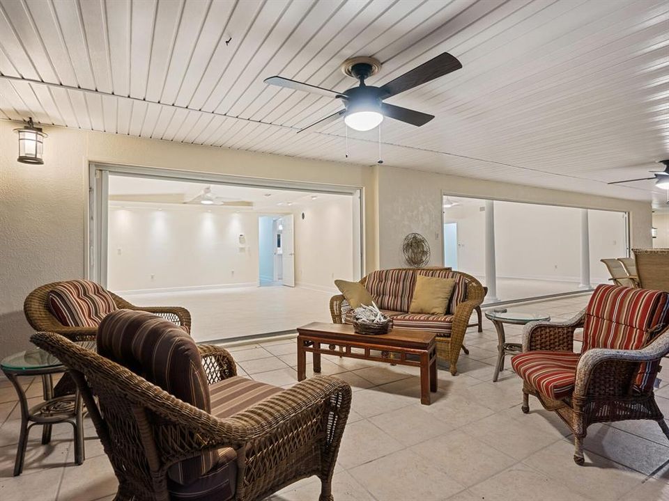 Active With Contract: $1,200,000 (3 beds, 2 baths, 2090 Square Feet)