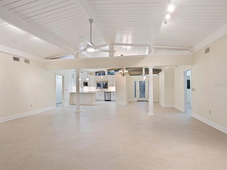 Active With Contract: $1,200,000 (3 beds, 2 baths, 2090 Square Feet)