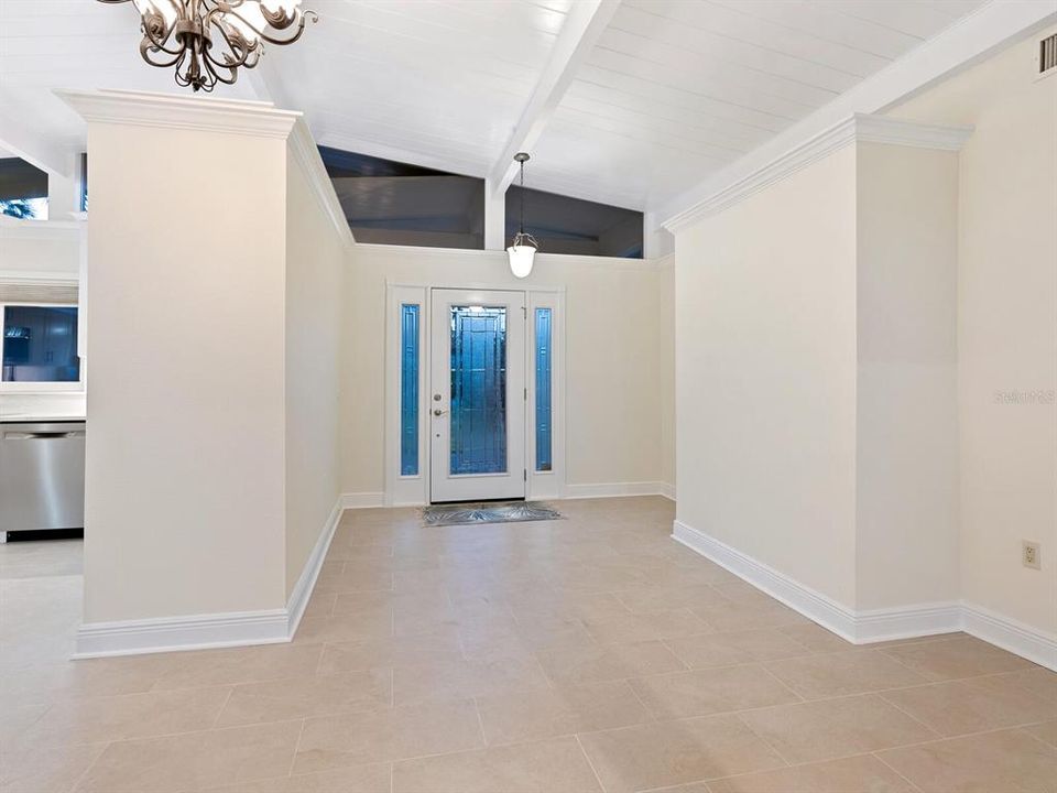 Active With Contract: $1,200,000 (3 beds, 2 baths, 2090 Square Feet)