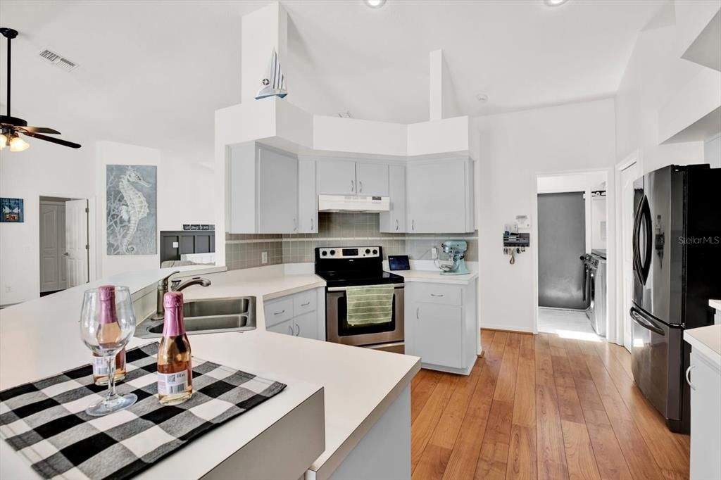 En Venta: $515,000 (3 camas, 2 baños, 1746 Pies cuadrados)