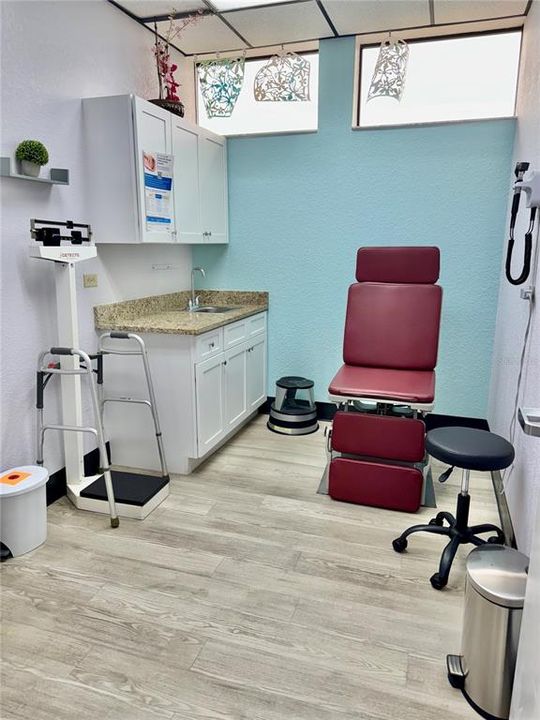 待售: $23,040 (0 贝兹, 0 浴室, 42856 平方英尺)