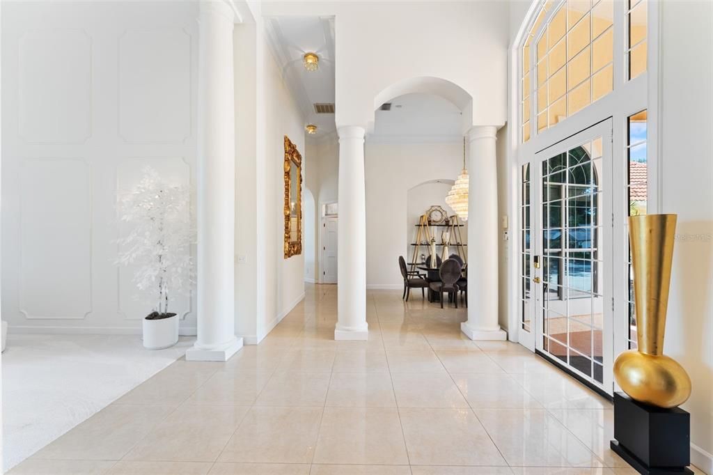 合同活跃: $1,379,000 (4 贝兹, 3 浴室, 3562 平方英尺)