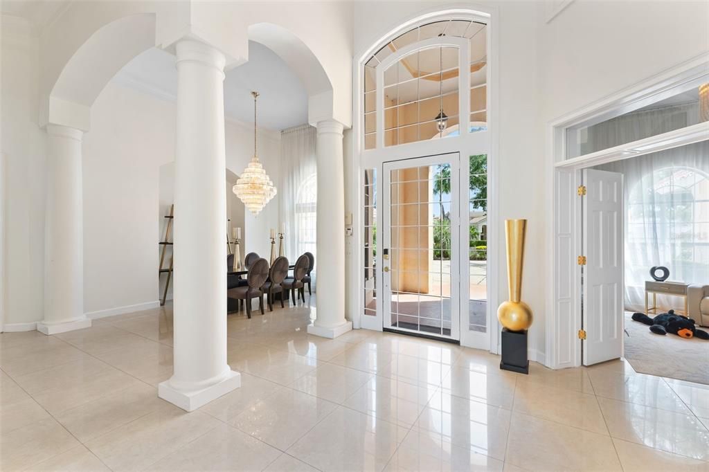 合同活跃: $1,379,000 (4 贝兹, 3 浴室, 3562 平方英尺)