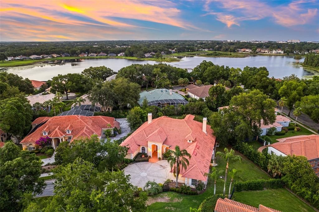 合同活跃: $1,379,000 (4 贝兹, 3 浴室, 3562 平方英尺)