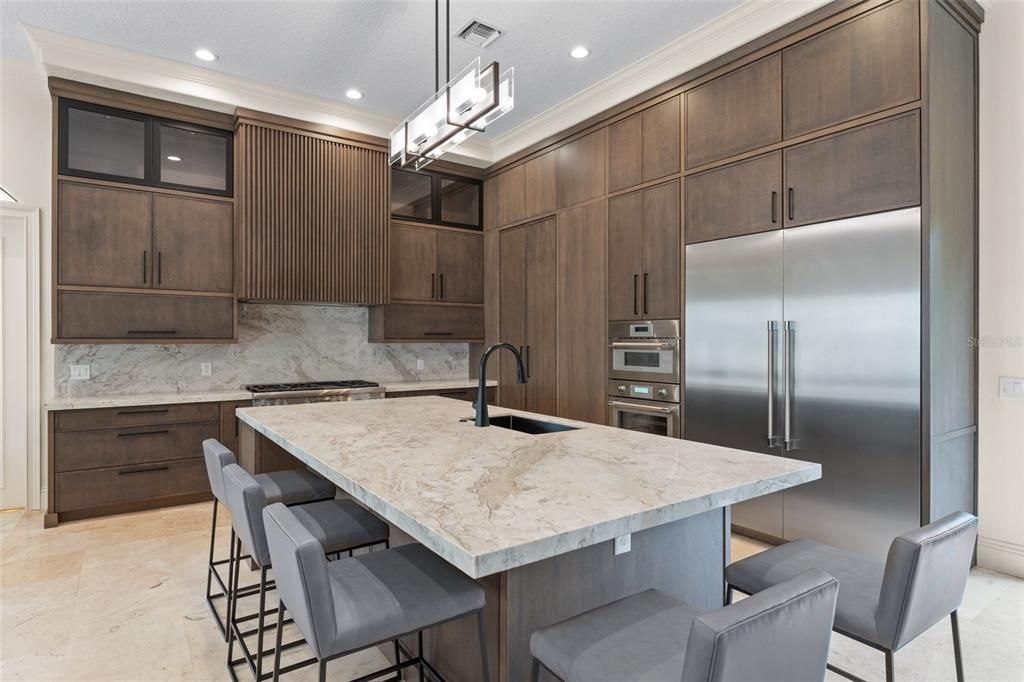 Active With Contract: $3,450,000 (4 beds, 4 baths, 7222 Square Feet)