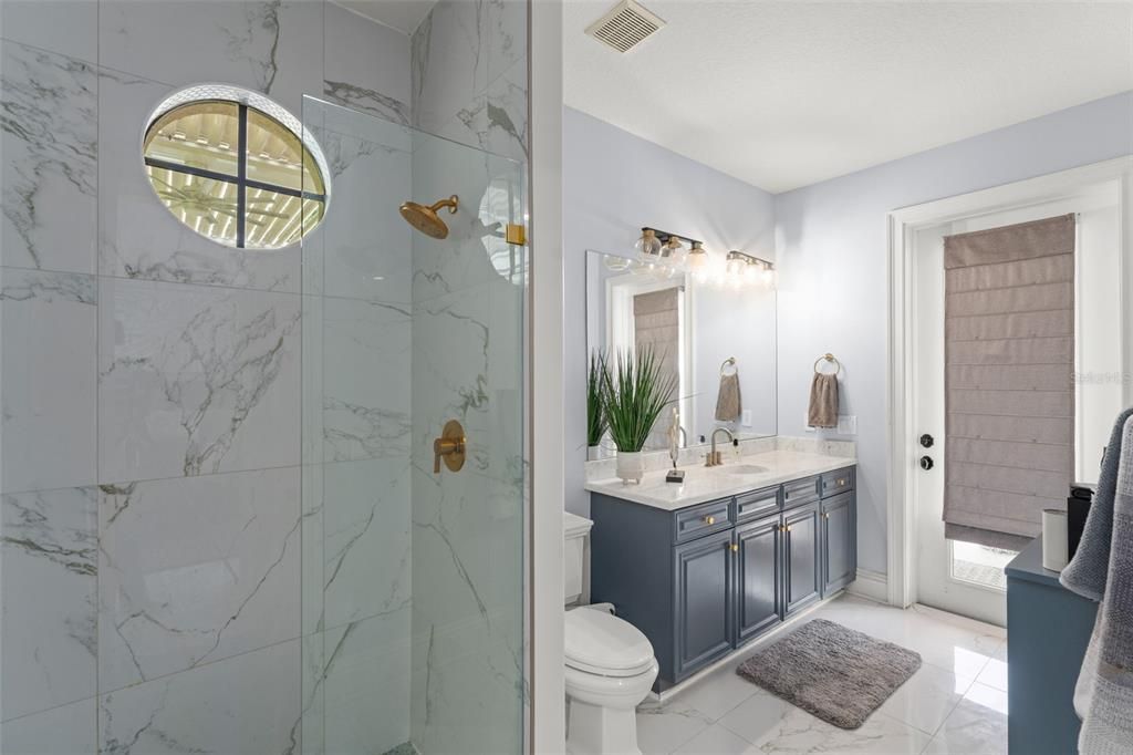 Active With Contract: $3,450,000 (4 beds, 4 baths, 7222 Square Feet)