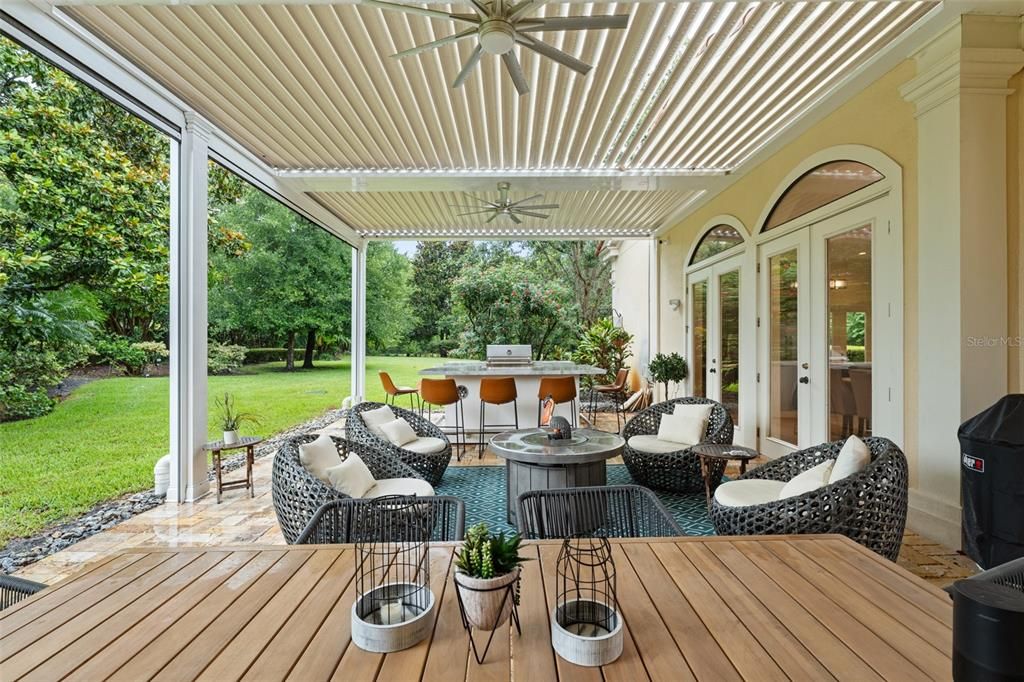 Active With Contract: $3,450,000 (4 beds, 4 baths, 7222 Square Feet)