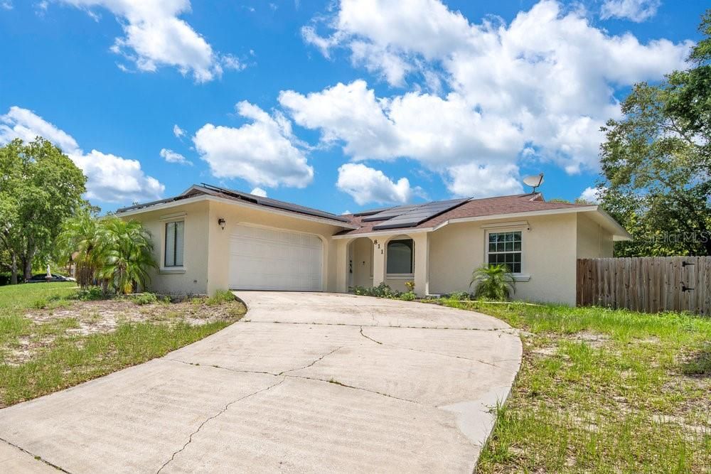 En Venta: $340,000 (3 camas, 2 baños, 1215 Pies cuadrados)