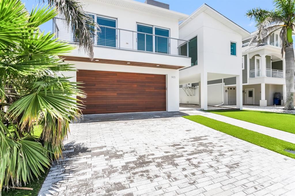 待售: $3,299,999 (4 贝兹, 3 浴室, 3384 平方英尺)