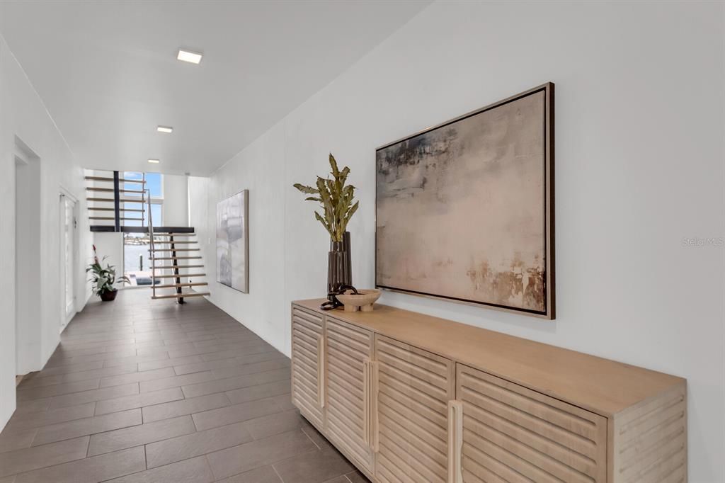 待售: $3,299,999 (4 贝兹, 3 浴室, 3384 平方英尺)