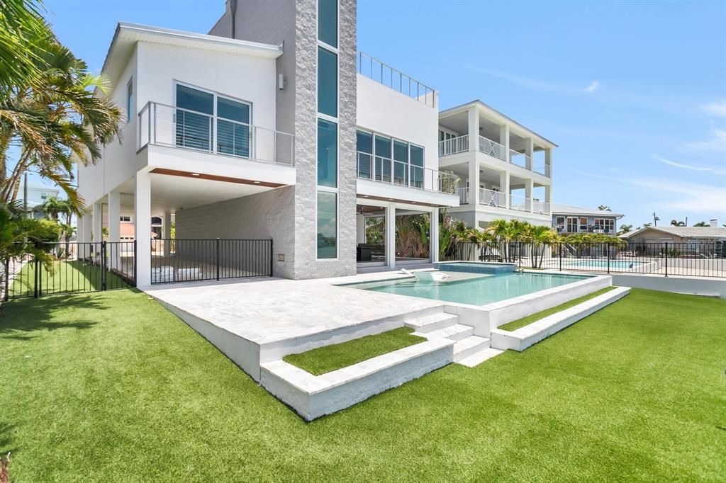 待售: $3,299,999 (4 贝兹, 3 浴室, 3384 平方英尺)