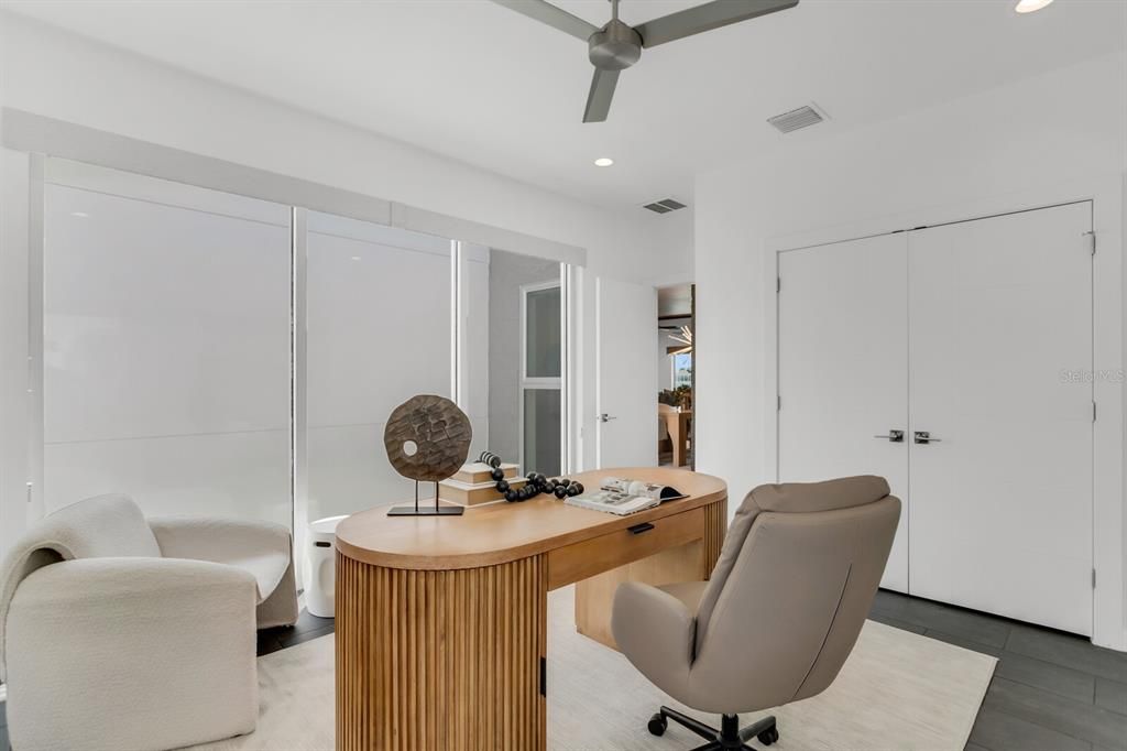 待售: $3,299,999 (4 贝兹, 3 浴室, 3384 平方英尺)