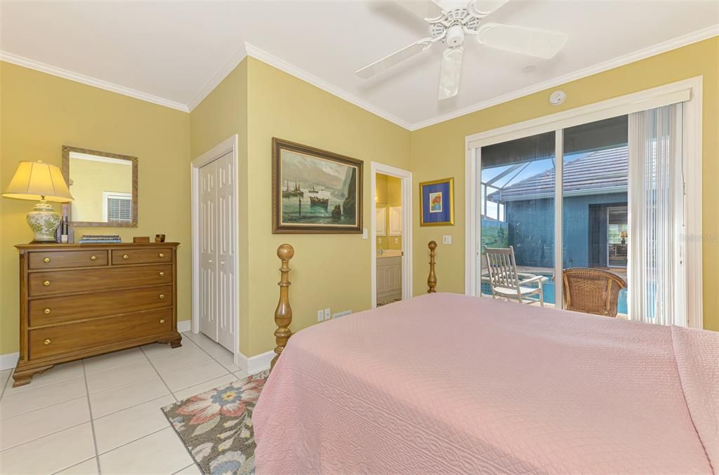 出租: $8,000 (3 贝兹, 3 浴室, 2317 平方英尺)