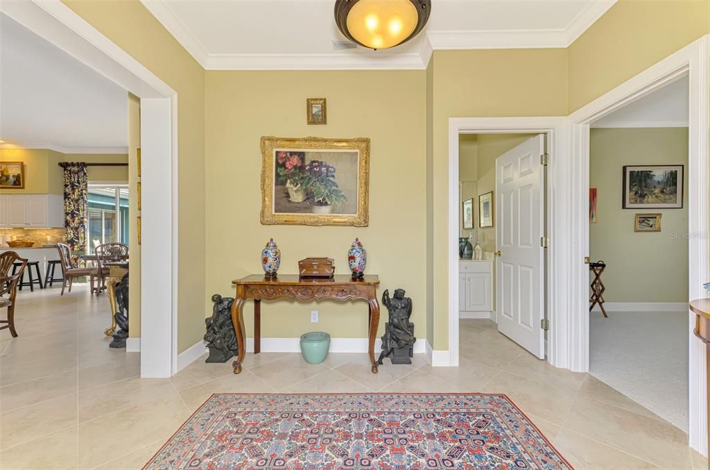 出租: $8,000 (3 贝兹, 3 浴室, 2317 平方英尺)