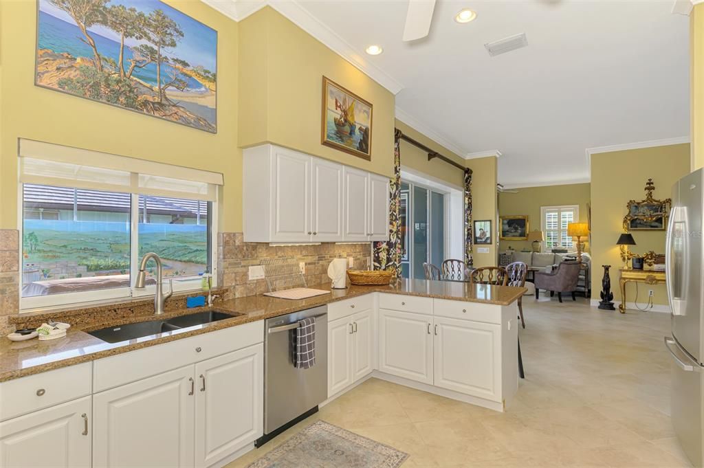 出租: $8,000 (3 贝兹, 3 浴室, 2317 平方英尺)