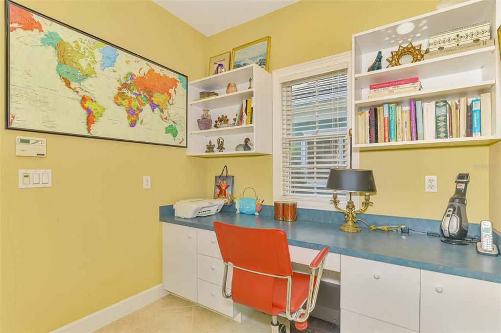 出租: $8,000 (3 贝兹, 3 浴室, 2317 平方英尺)