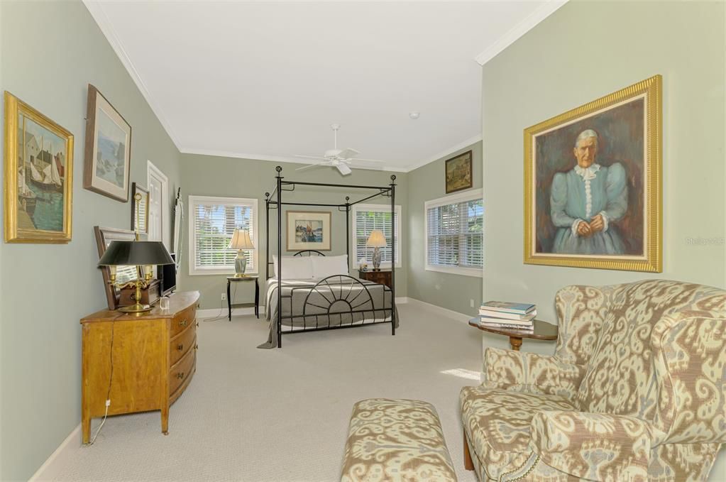 出租: $8,000 (3 贝兹, 3 浴室, 2317 平方英尺)