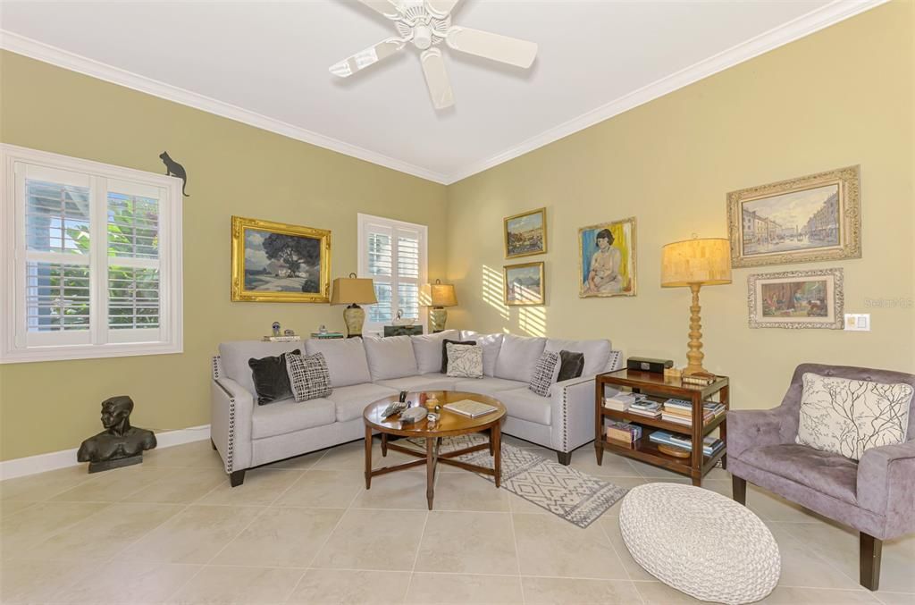 出租: $8,000 (3 贝兹, 3 浴室, 2317 平方英尺)