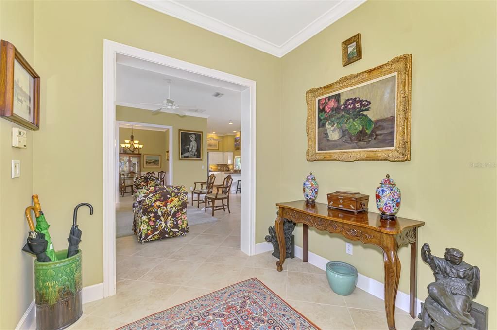 出租: $8,000 (3 贝兹, 3 浴室, 2317 平方英尺)