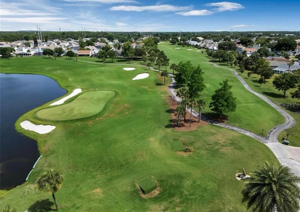 合同活跃: $2,300 (3 贝兹, 2 浴室, 1764 平方英尺)