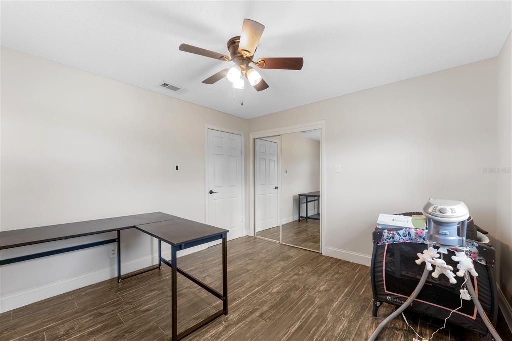 На продажу: $579,000 (3 спален, 2 ванн, 2101 Квадратных фут)