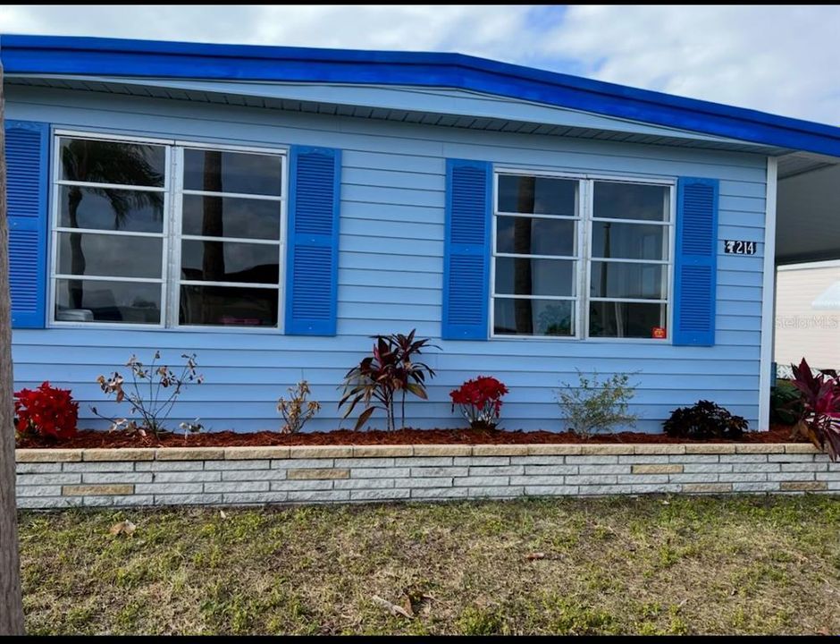 For Rent: $1,695 (2 beds, 1 baths, 1038 Square Feet)