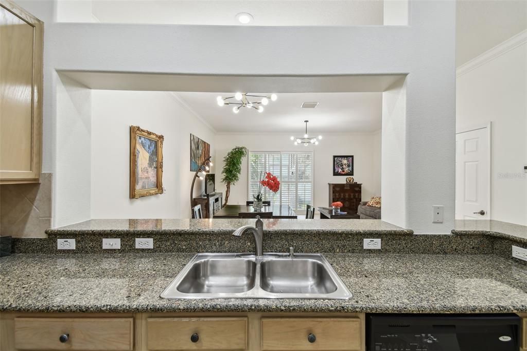 En Venta: $378,000 (3 camas, 2 baños, 1881 Pies cuadrados)