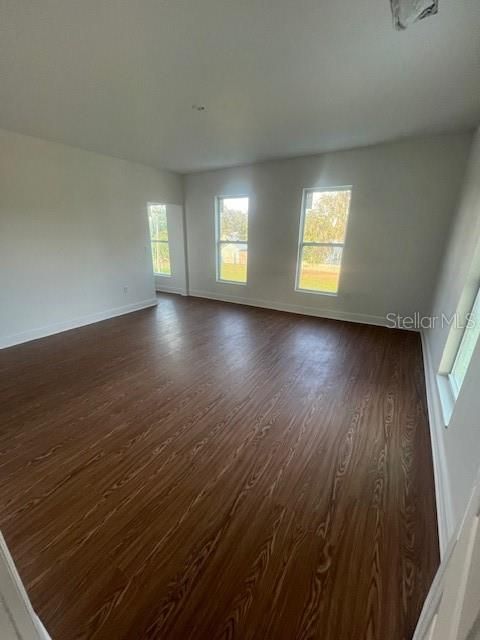 For Sale: $485,000 (5 beds, 5 baths, 3056 Square Feet)