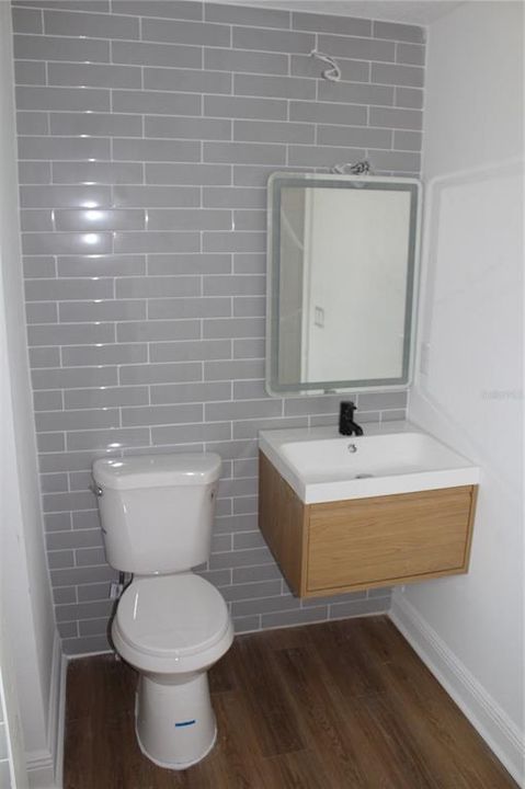 For Sale: $485,000 (5 beds, 5 baths, 3056 Square Feet)