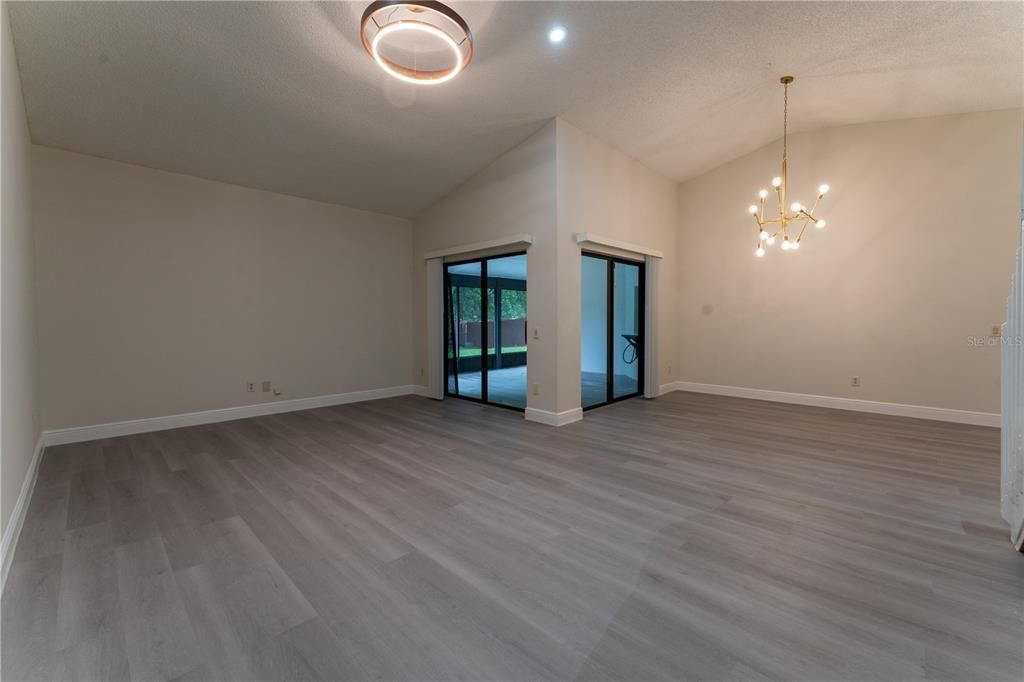 Activo con contrato: $629,000 (4 camas, 3 baños, 2523 Pies cuadrados)