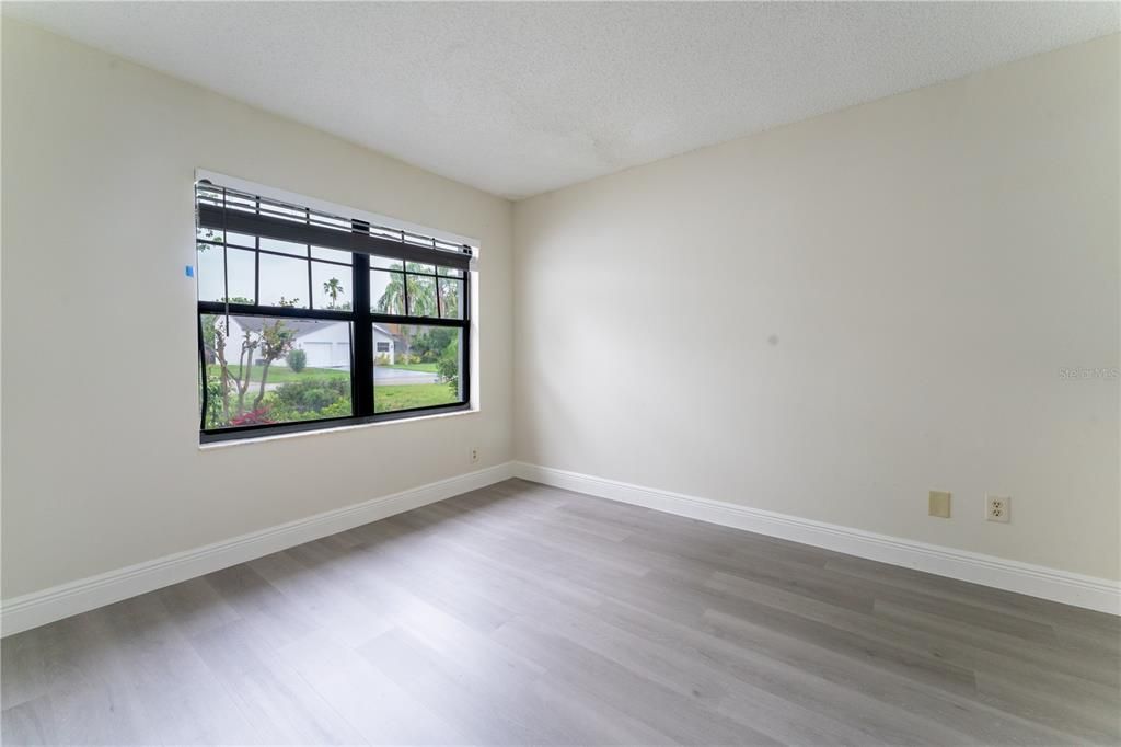 Activo con contrato: $629,000 (4 camas, 3 baños, 2523 Pies cuadrados)