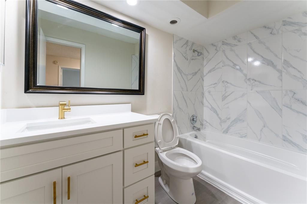 Activo con contrato: $629,000 (4 camas, 3 baños, 2523 Pies cuadrados)