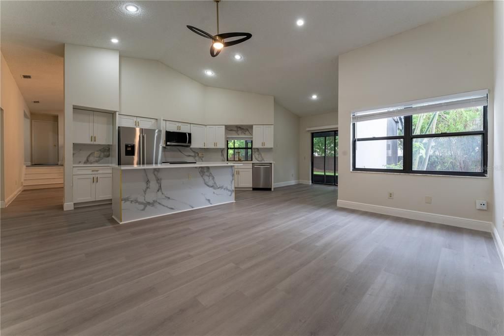 Activo con contrato: $629,000 (4 camas, 3 baños, 2523 Pies cuadrados)