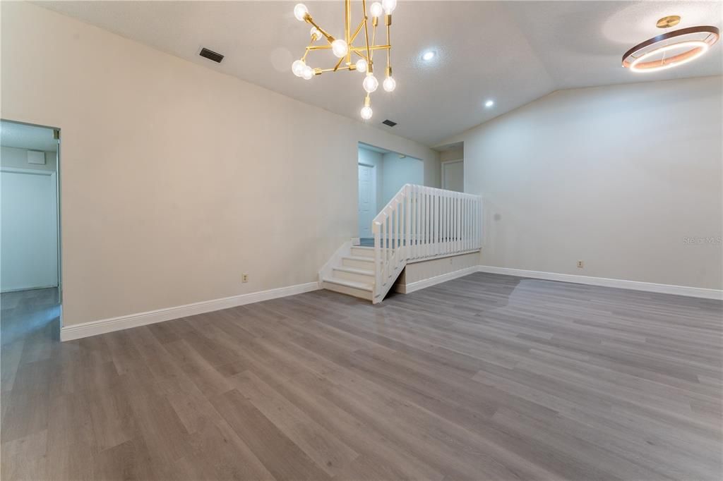 Activo con contrato: $629,000 (4 camas, 3 baños, 2523 Pies cuadrados)