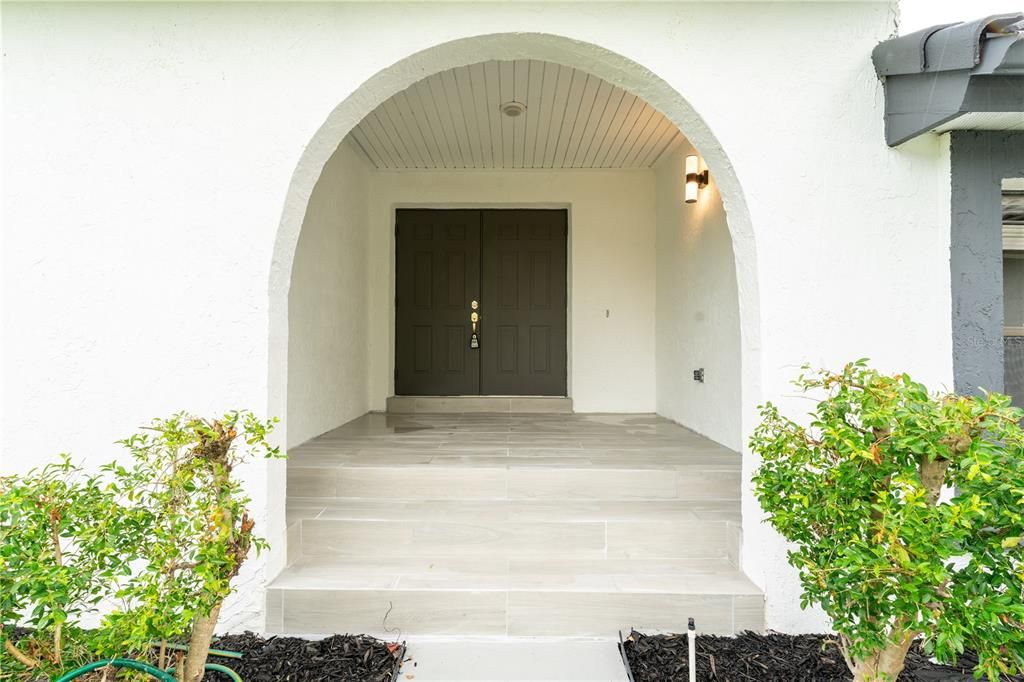 Activo con contrato: $629,000 (4 camas, 3 baños, 2523 Pies cuadrados)