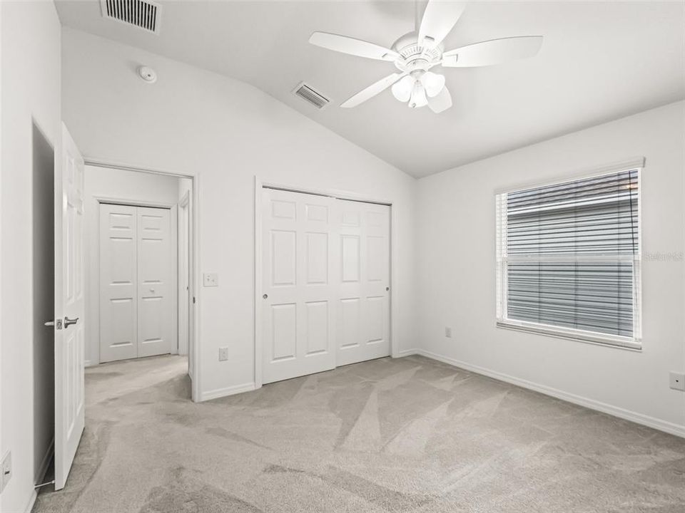 На продажу: $288,000 (2 спален, 2 ванн, 1258 Квадратных фут)