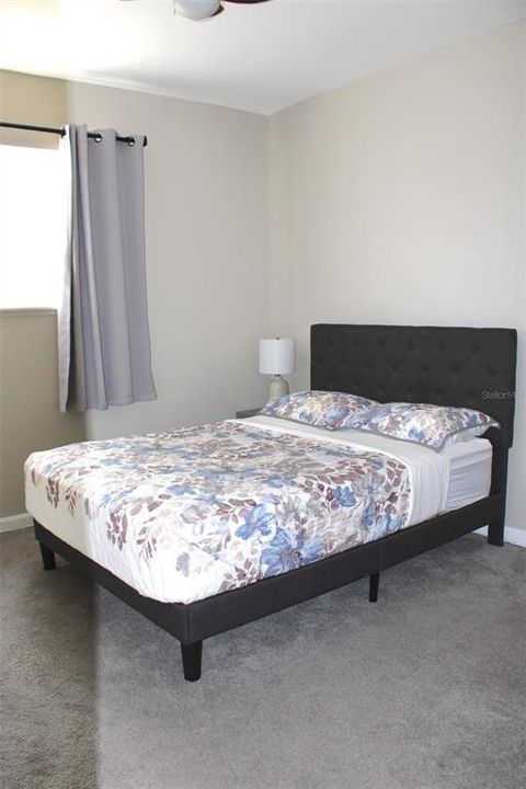 待售: $435,900 (5 贝兹, 3 浴室, 1750 平方英尺)