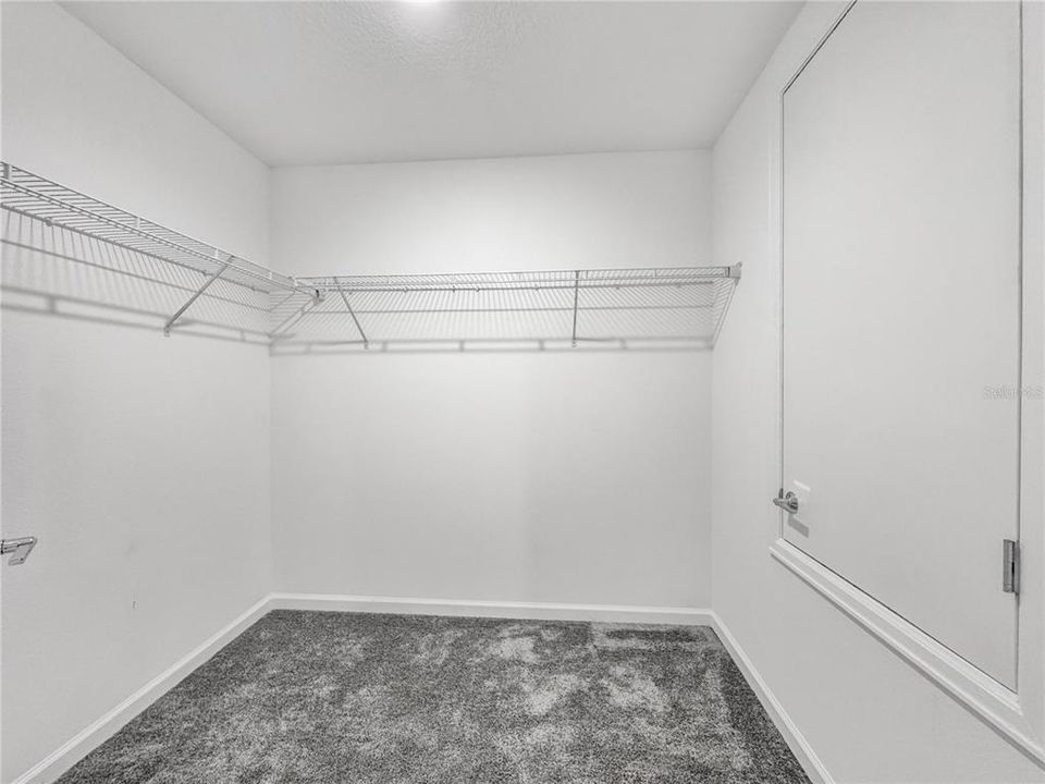 Active With Contract: $280,000 (3 beds, 2 baths, 1511 Square Feet)