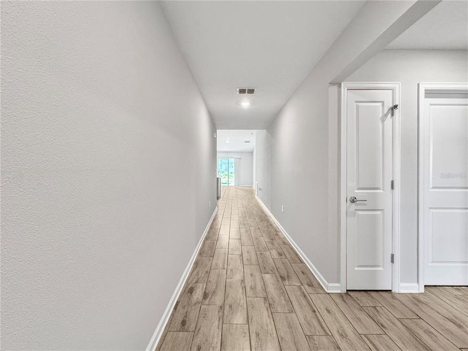 Active With Contract: $280,000 (3 beds, 2 baths, 1511 Square Feet)