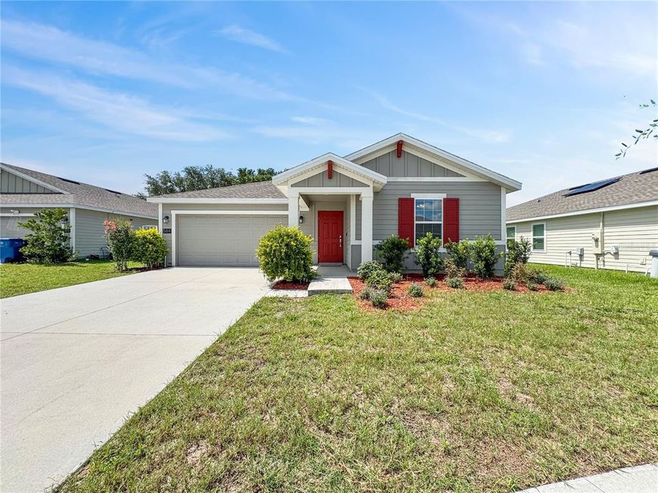 Active With Contract: $280,000 (3 beds, 2 baths, 1511 Square Feet)