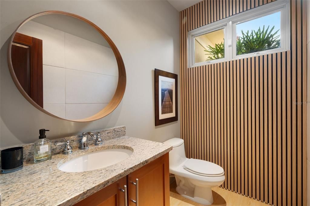 For Sale: $1,975,000 (4 beds, 3 baths, 3600 Square Feet)