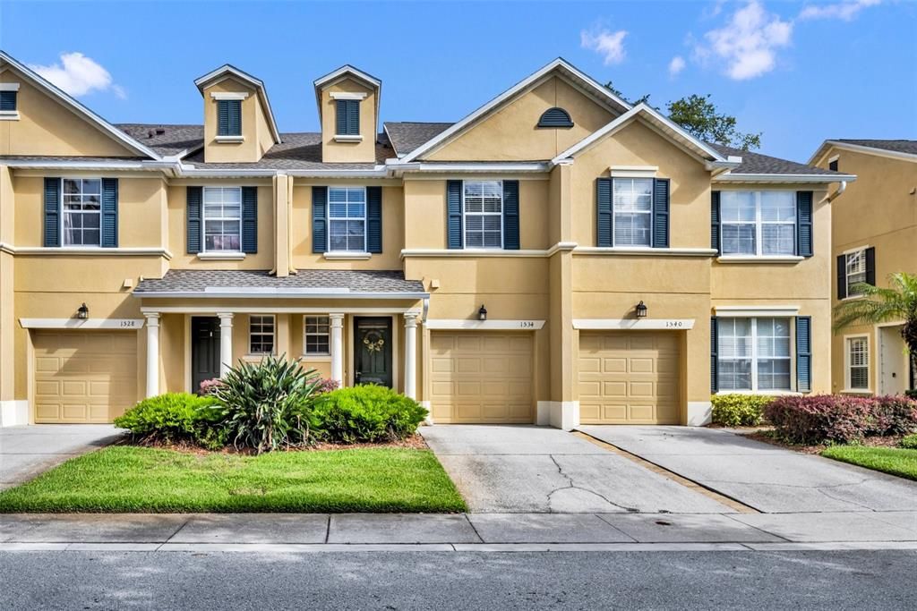 最近售出: $329,900 (3 贝兹, 2 浴室, 1664 平方英尺)