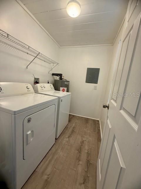 Под контрактом: $199,999 (2 спален, 1 ванн, 748 Квадратных фут)